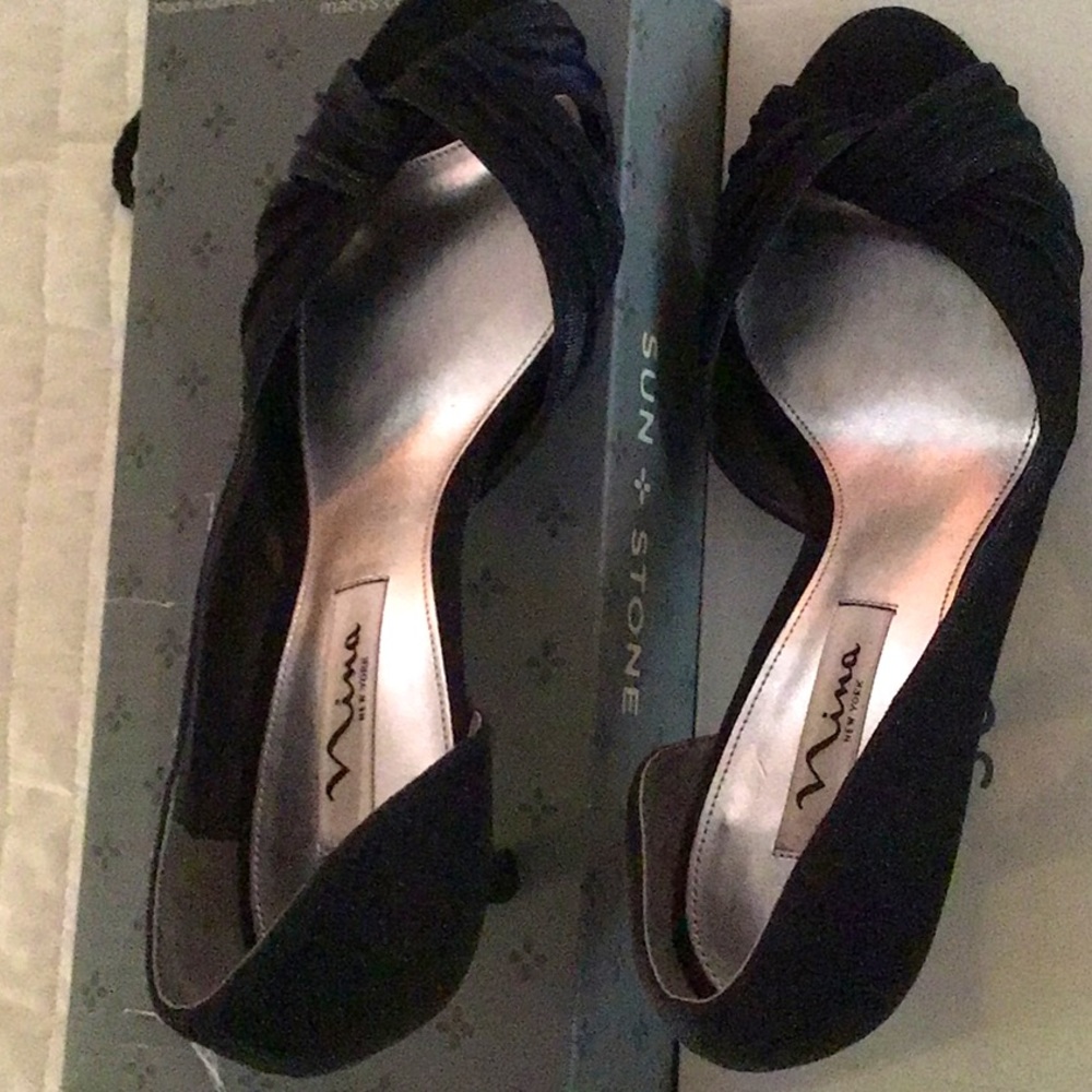 Nina open toe heels Size 9.5